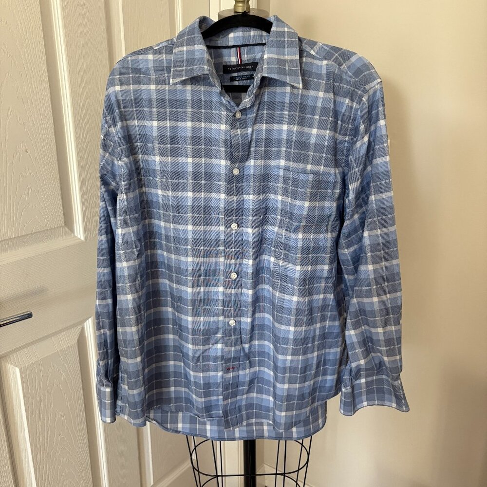 Tommy Hilfiger All Season Stretch Button Shirt Blue Preppy XL 17-17.5 x 32/33